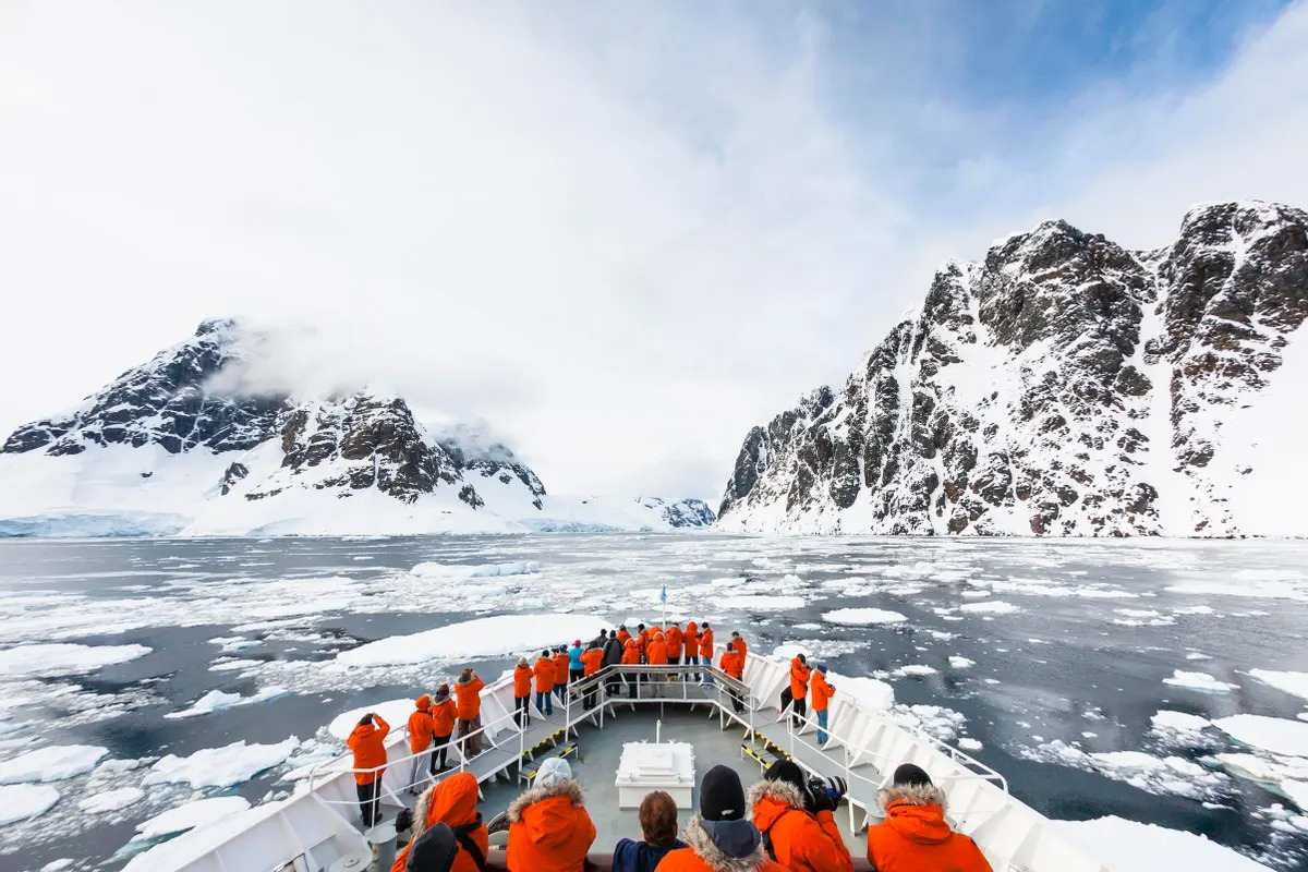 A Smart Antarctica Packing List What To Wear In Antarctica