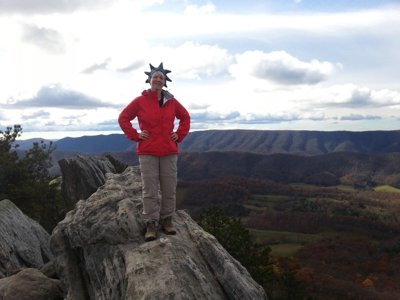 Mysteries Of Virginia S Dragon S Tooth Trail Touristsecrets