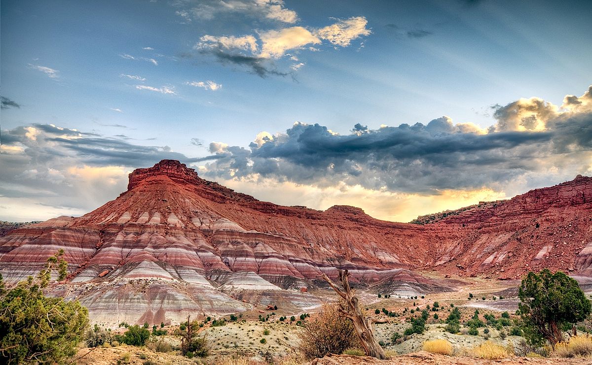 Mysteries Hidden In Utah S Rainbow Canyon TouristSecrets