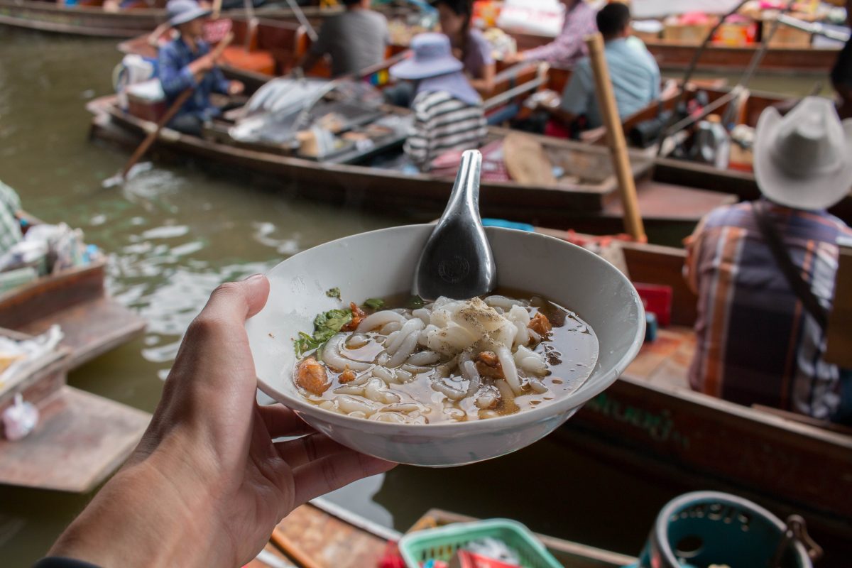 Damnoen Saduak Floating Market In Bangkok All You Need To Know Touristsecrets