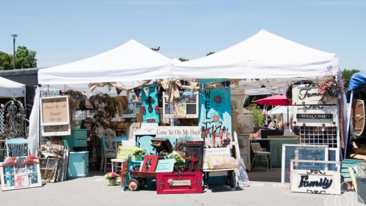 are dogs allowed at the santa cruz flea market