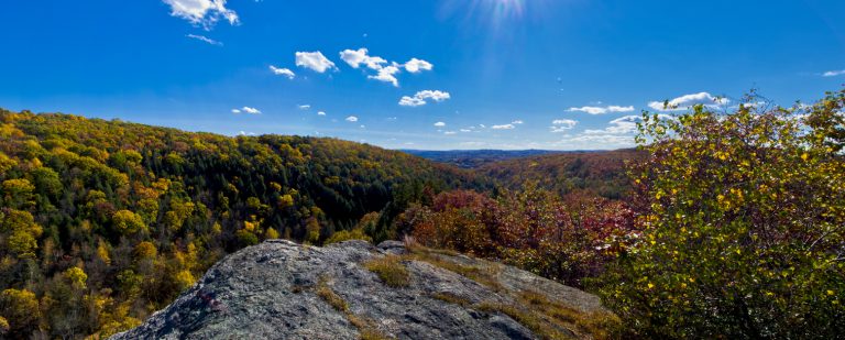 Exercise 10 Hiking Trails In Connecticut | TouristSecrets