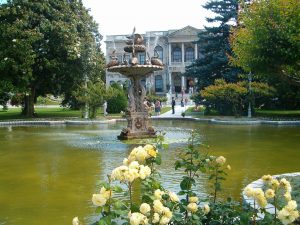 Dolmabahce Palace In Istanbul - All You Need To Know | TouristSecrets