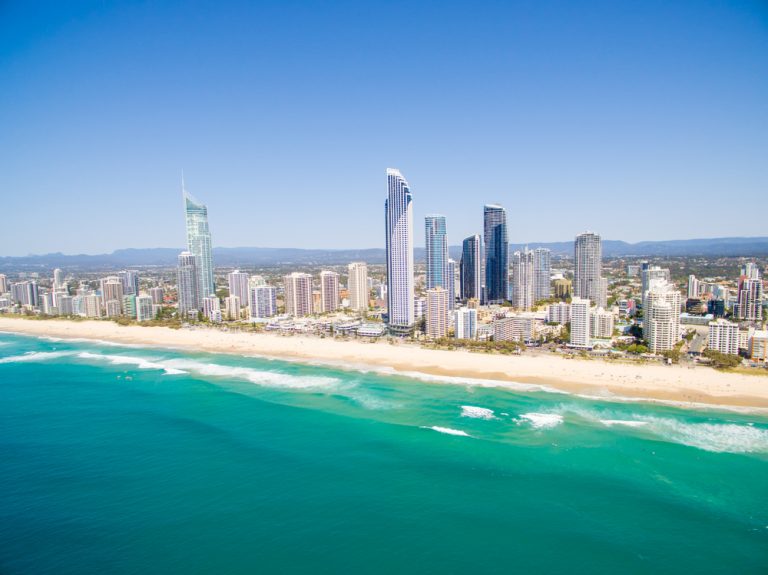 6 Best Beaches in Gold Coast, Australia | TouristSecrets