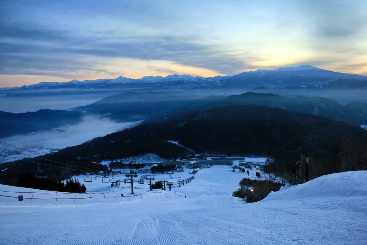 Visit The 8 Best Ski Resorts in Japan | TouristSecrets