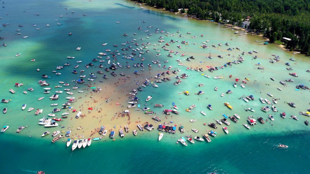 17 Best Reasons Why You Must Visit Torch Lake Michigan Touristsecrets 4342