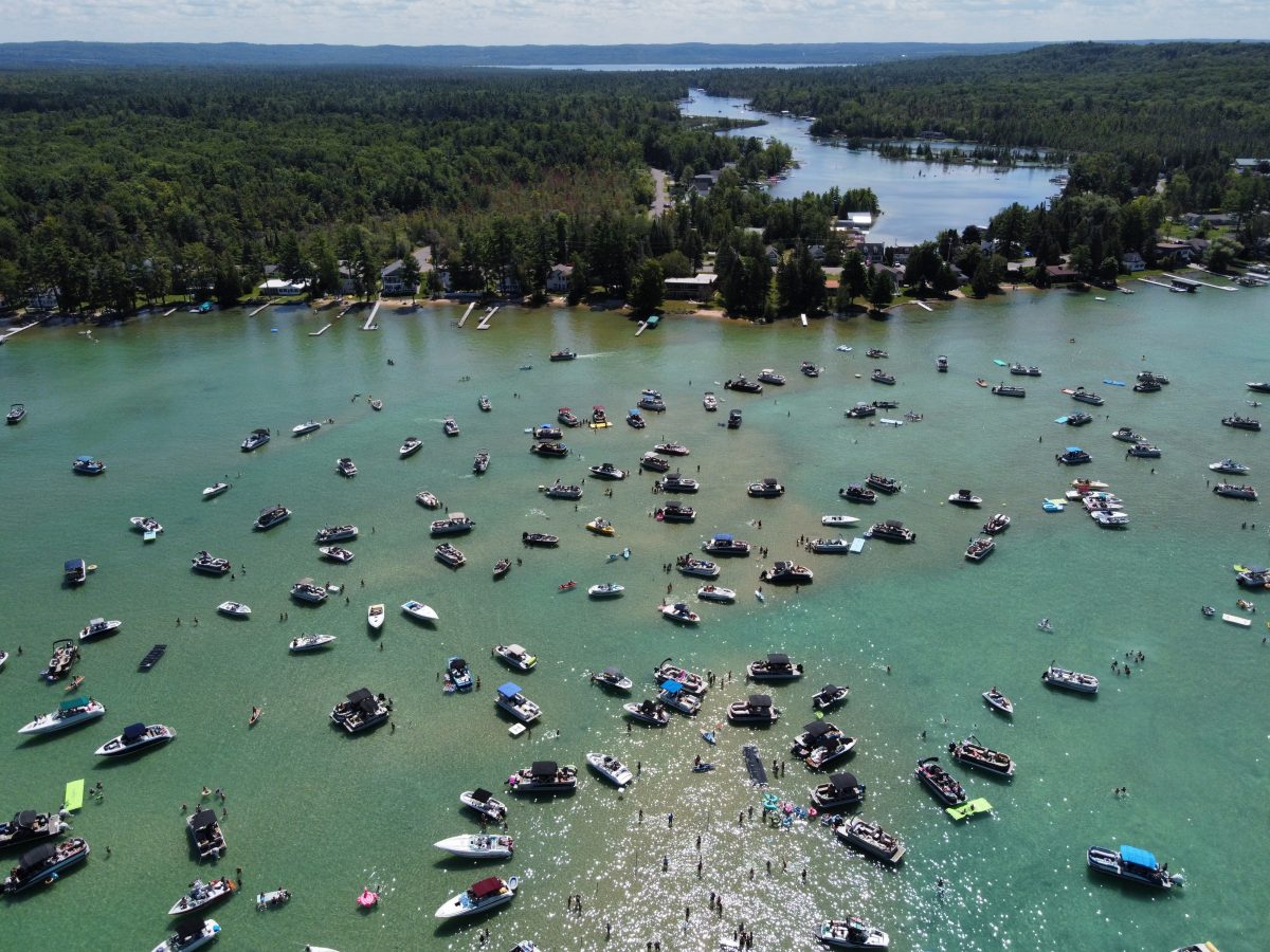 17 Best Reasons Why You Must Visit Torch Lake, Michigan | TouristSecrets