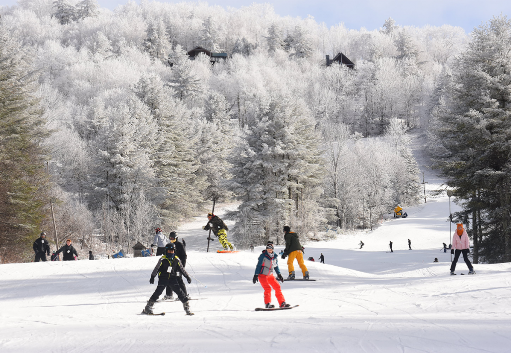 Top 7 Ski Resorts In And Near Tennessee | TouristSecrets