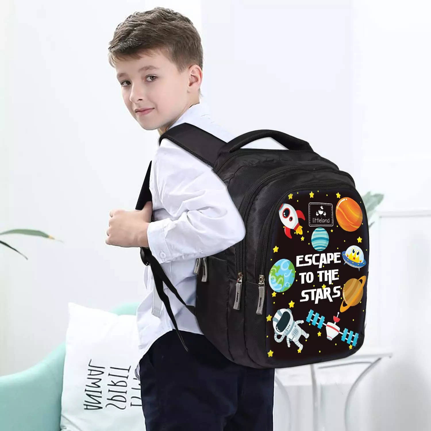 https://www.touristsecrets.com/wp-content/uploads/2023/08/10-amazing-school-backpack-for-boys-for-2023-1693276045.jpg