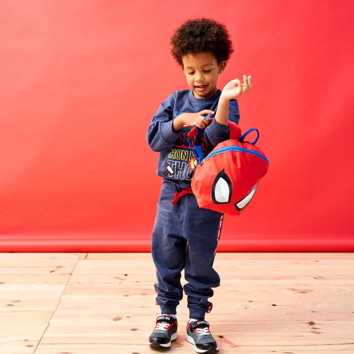 https://www.touristsecrets.com/wp-content/uploads/2023/08/14-amazing-spiderman-backpack-for-boys-for-2023-1693467278.jpg