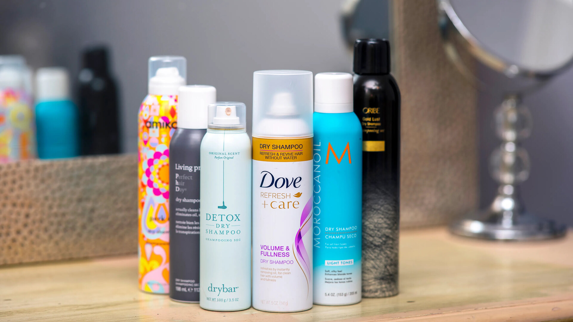 8 Best Travel Size Dry Shampoo for 2023 | TouristSecrets