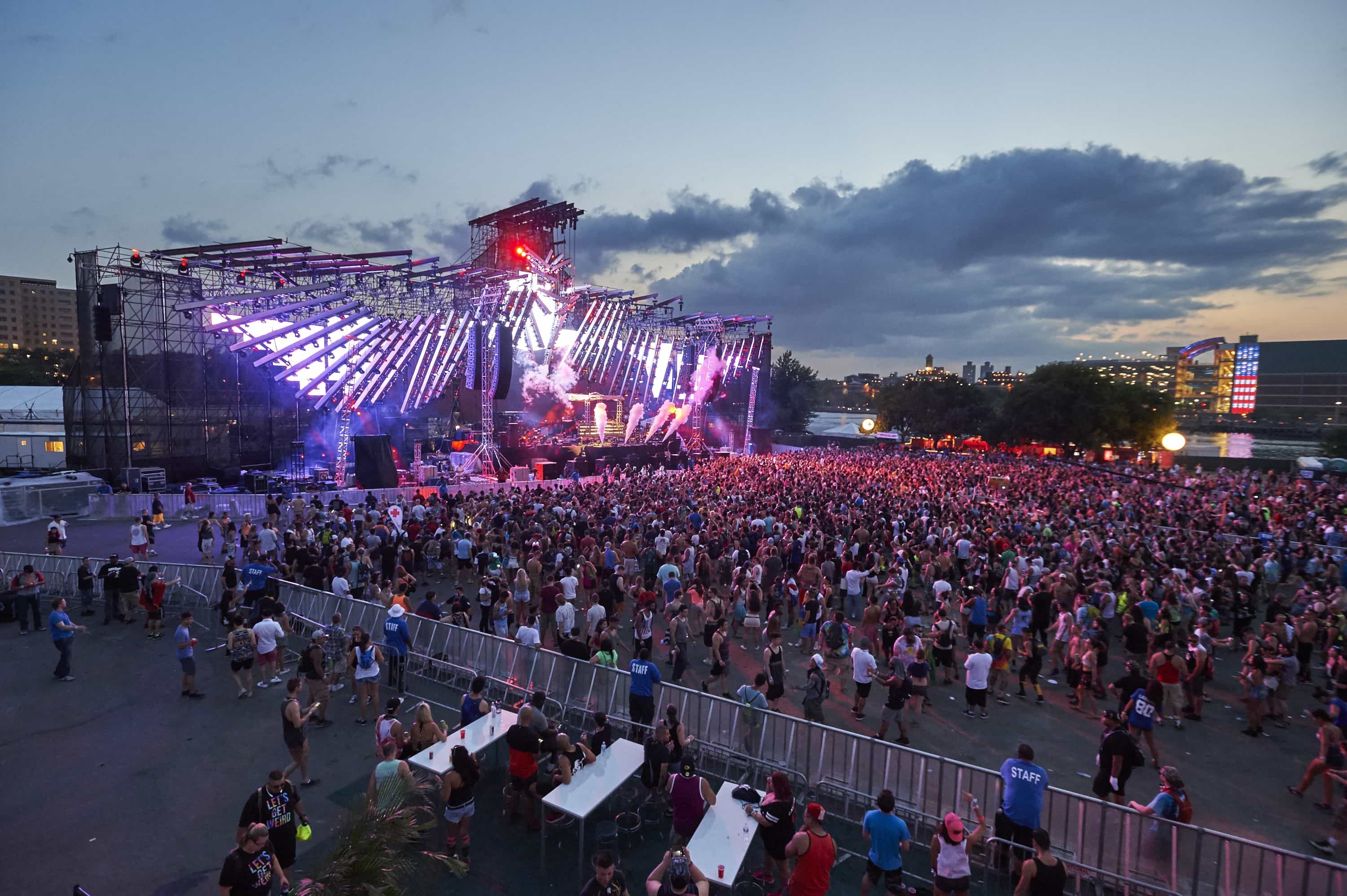 Electric Zoo Festival Guide & Top Tips | TouristSecrets