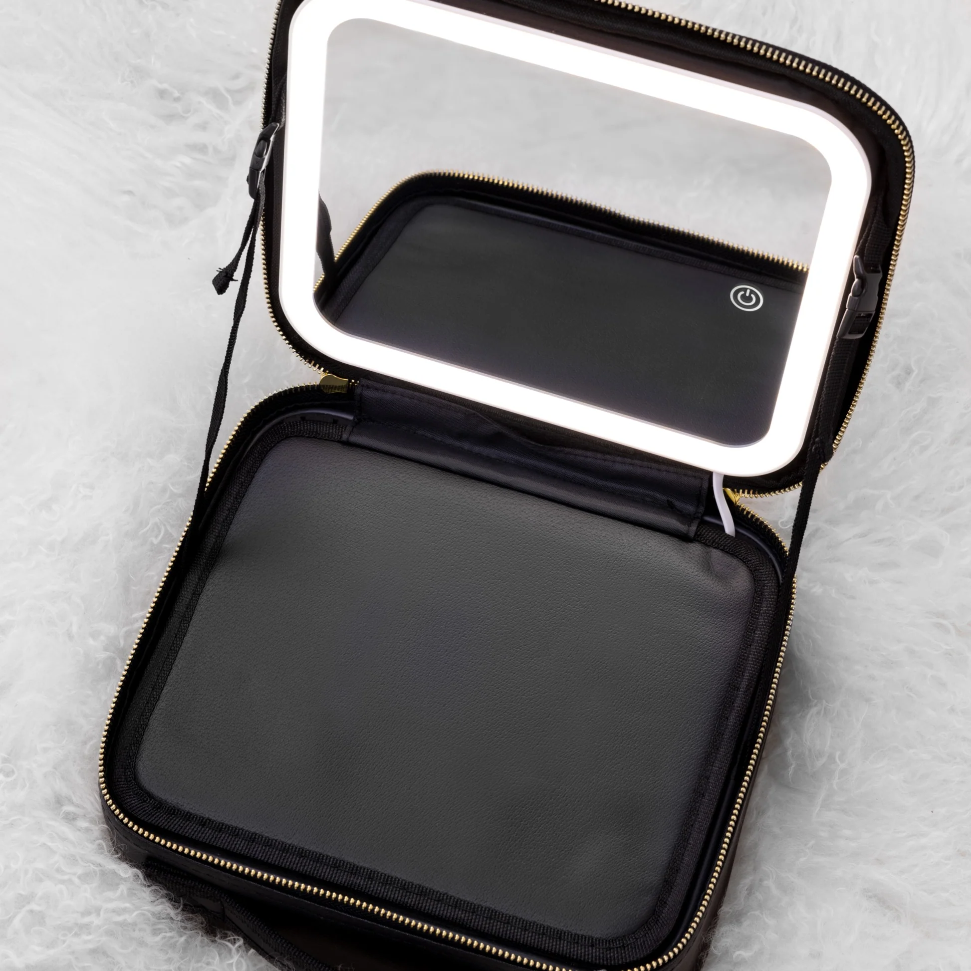 travel toiletry bag with mirror