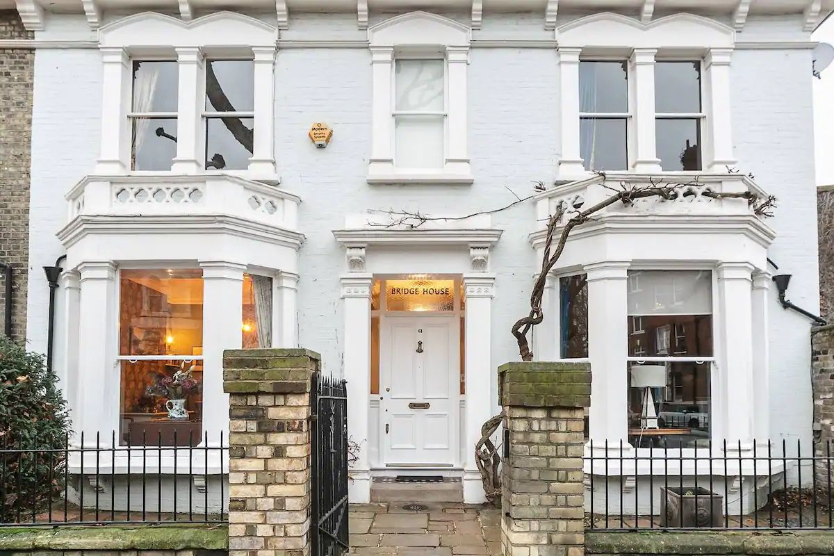 10 Best Airbnbs In London, England | TouristSecrets