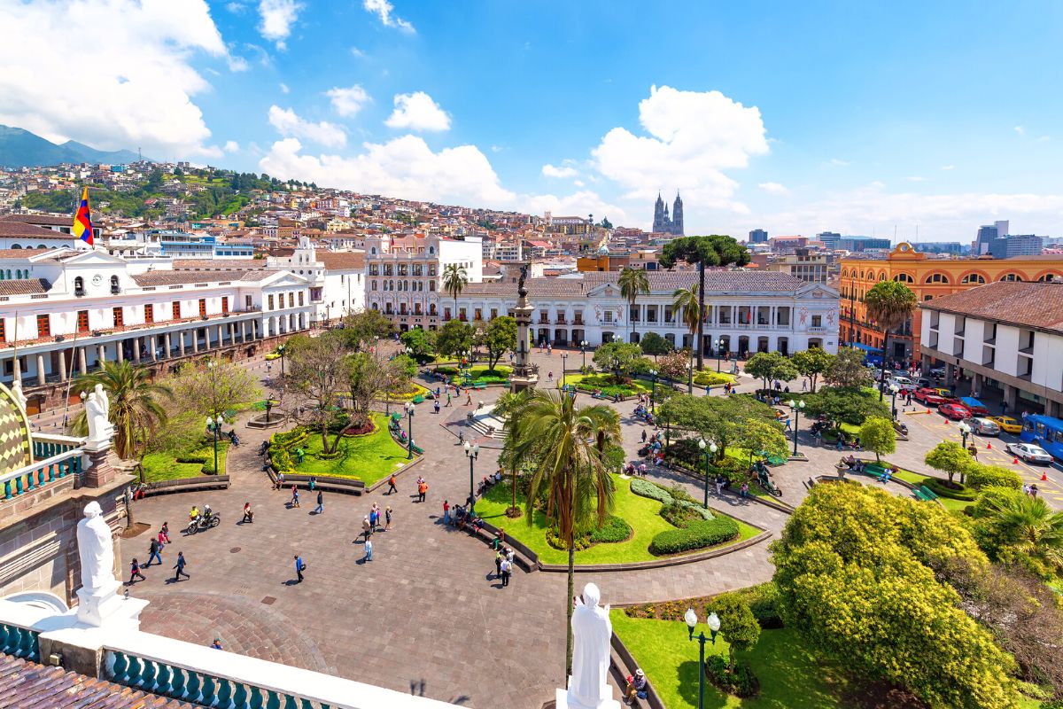 12-best-things-to-do-in-quito-ecuador