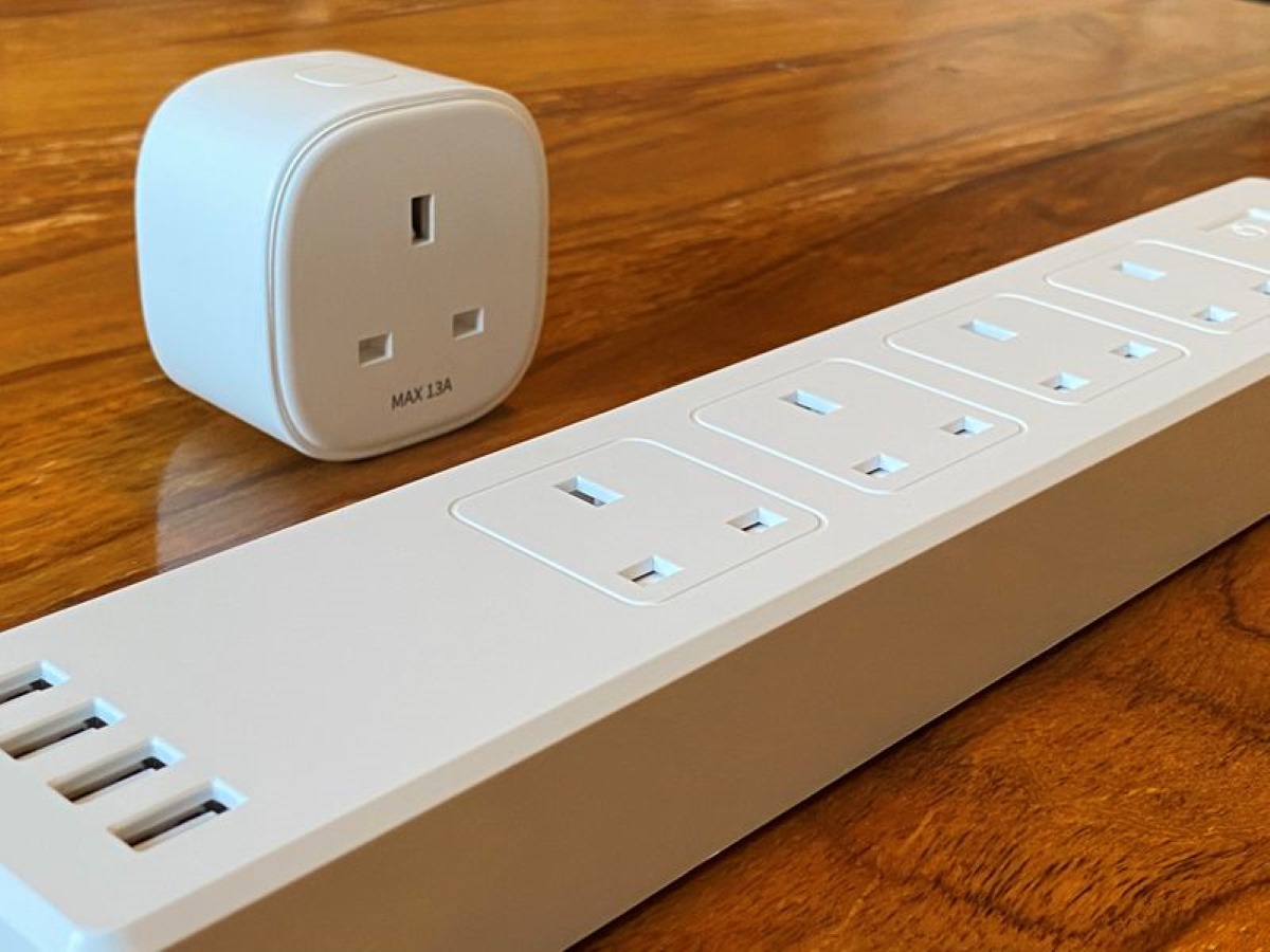 https://www.touristsecrets.com/wp-content/uploads/2023/09/15-amazing-smart-power-strip-for-2023-1695249877.jpg