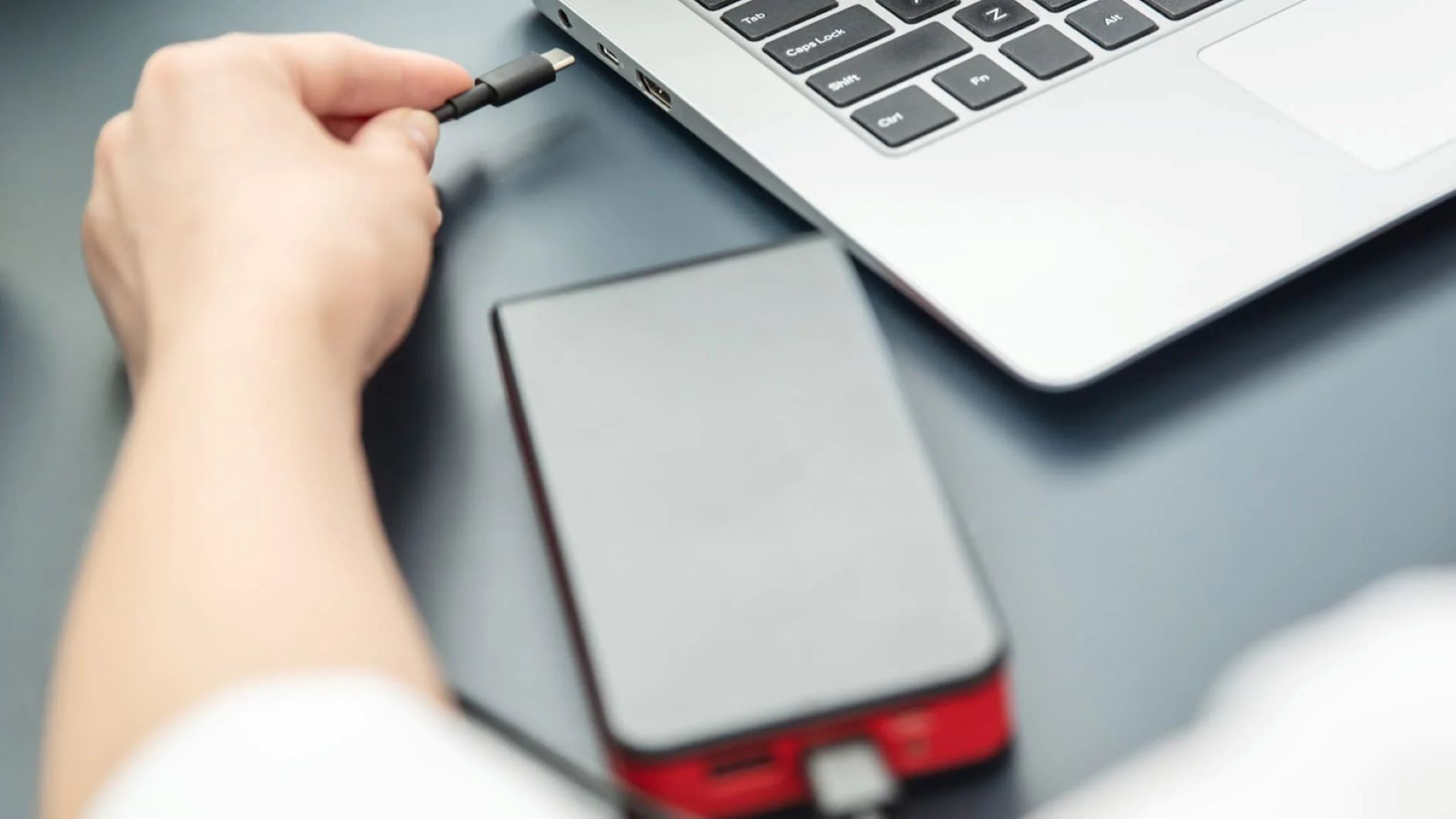 Best Power Banks for Laptops in 2023 - ElectronicsHub