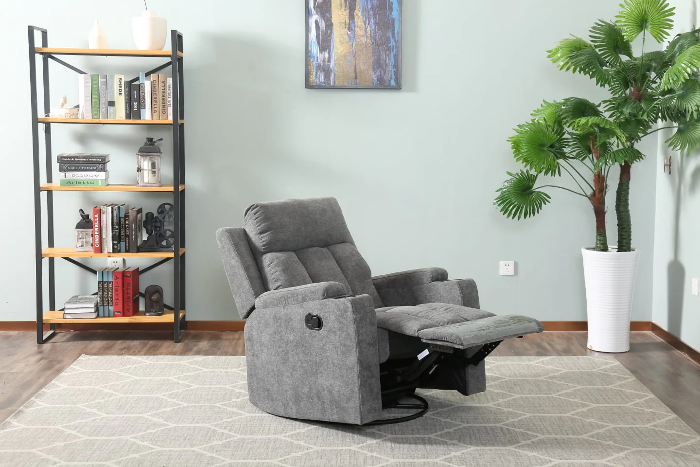 9 Best Recliner Chair With Cup Holder for 2023 | TouristSecrets