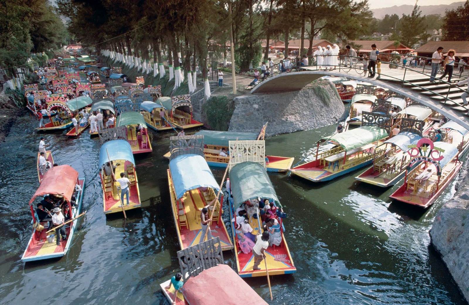 an-authentic-day-trip-to-the-chinampas-of-xochimilco-mexico-city