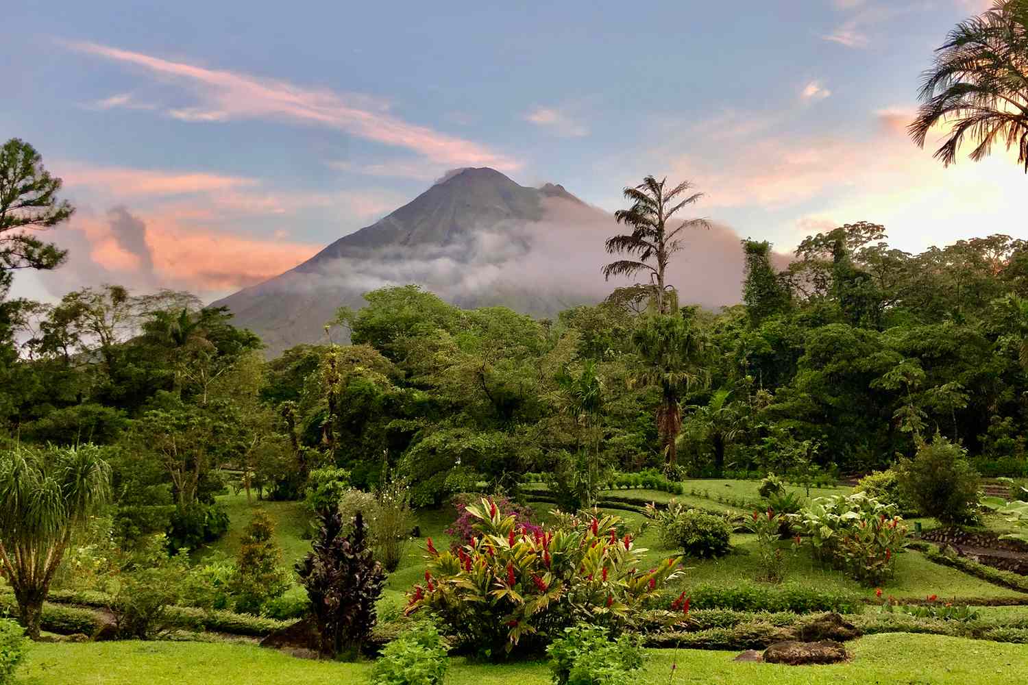 Best Time to Visit Costa Rica | TouristSecrets