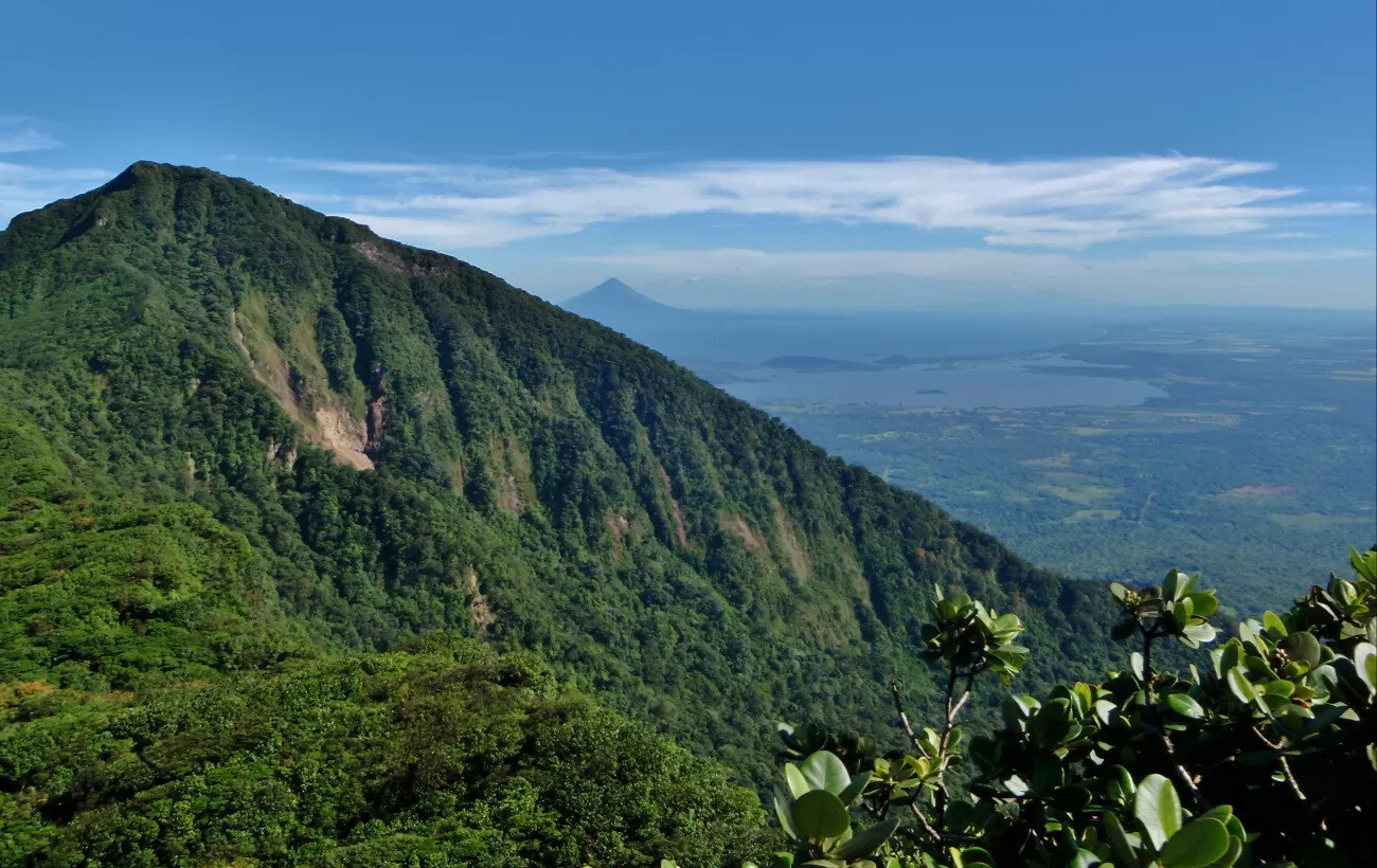 How To Visit Volcan Mombacho - A Complete Guide | TouristSecrets