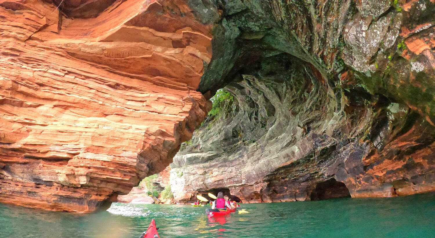 Sailing the Incredible Apostle Islands Sea Caves | TouristSecrets