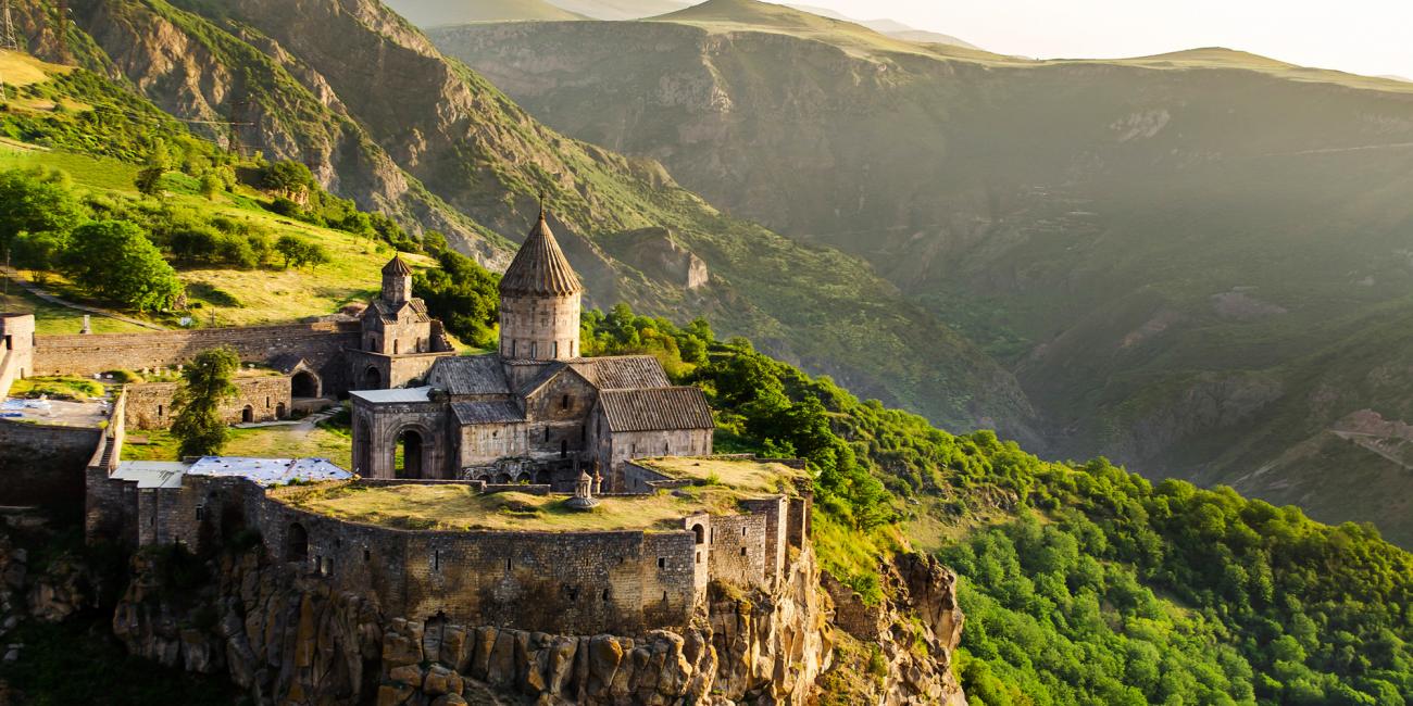 top-10-beautiful-places-to-visit-in-armenia