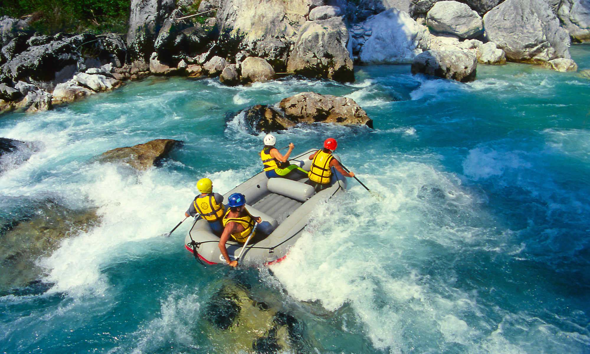 Whitewater Rafting in Costa Rica | TouristSecrets