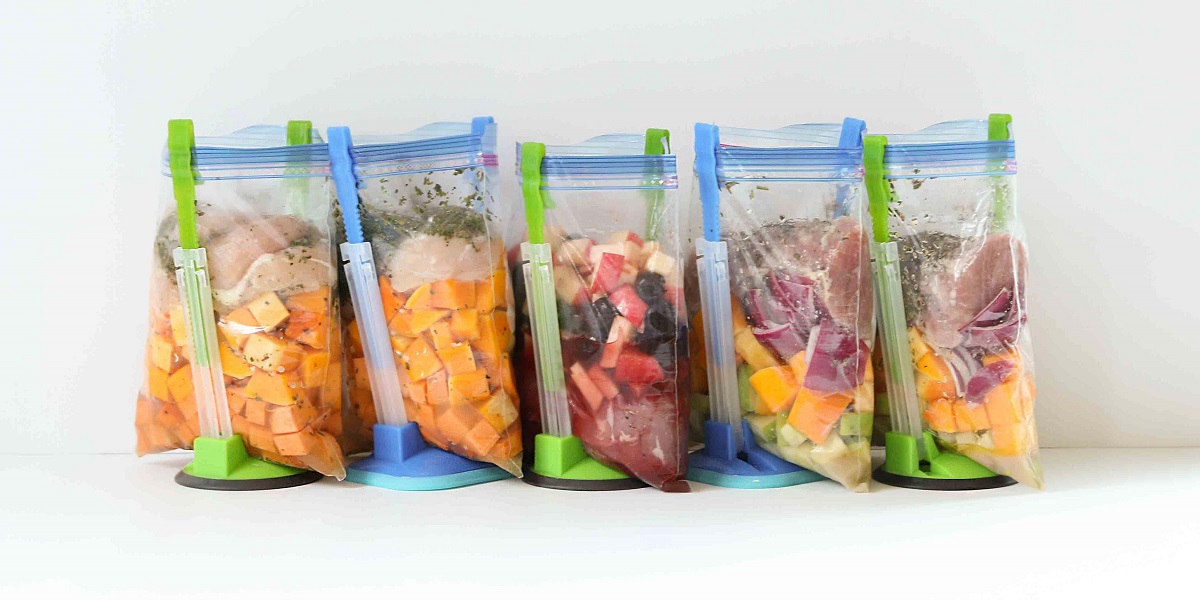 https://www.touristsecrets.com/wp-content/uploads/2023/10/9-best-jokari-hands-free-food-storage-bag-holders-for-2023-1698678532.jpg