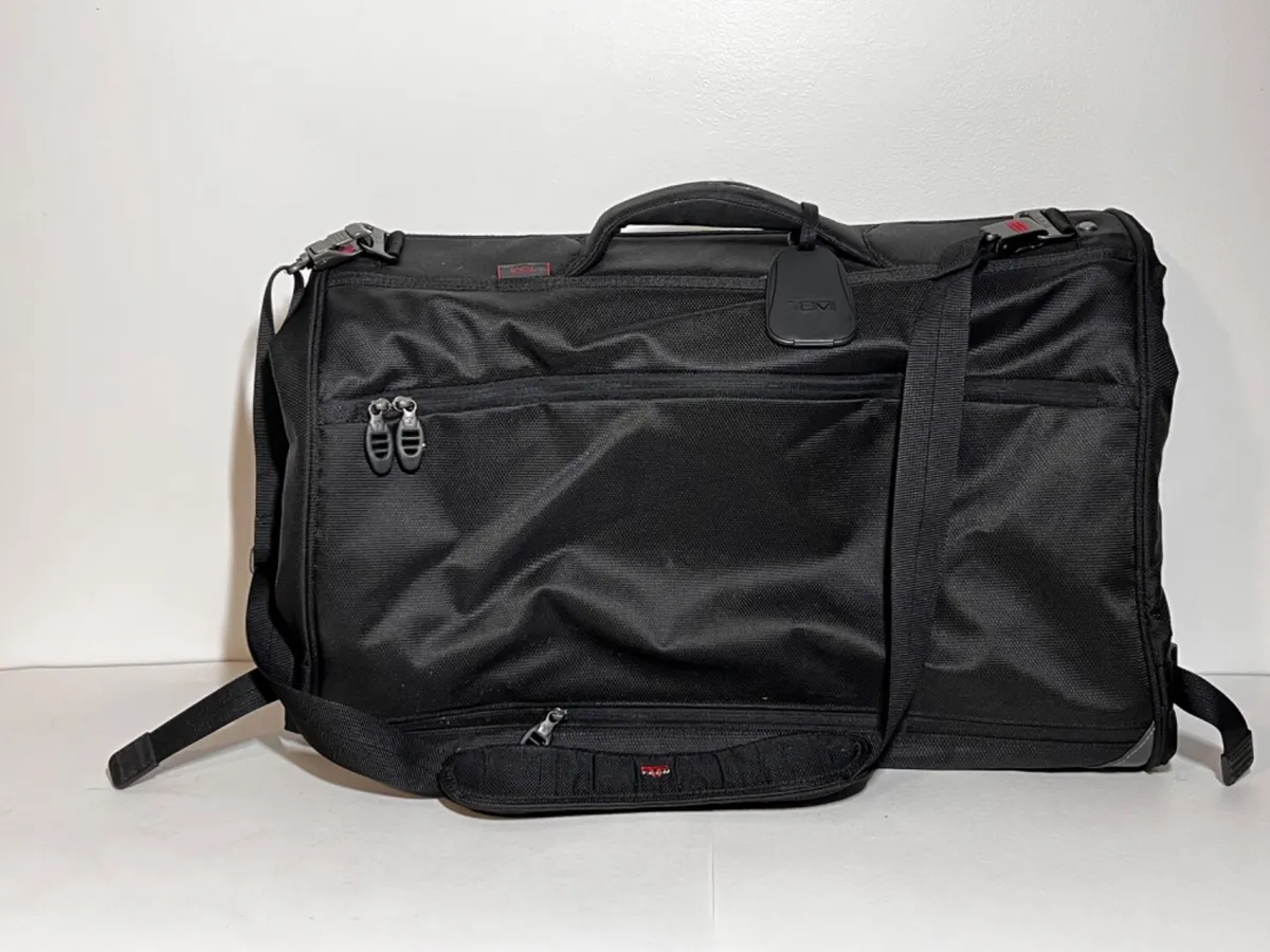 How To Pack Suit In Tumi Carry-On | TouristSecrets
