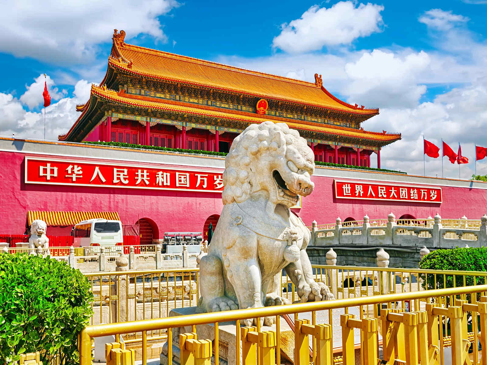 Ni hao, Beijing: Tiananmen Square | TouristSecrets