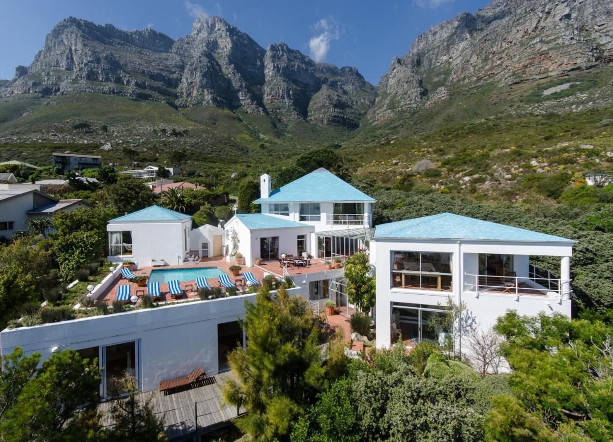 Staying at MannaBay Boutique Guest House in Cape Town | TouristSecrets