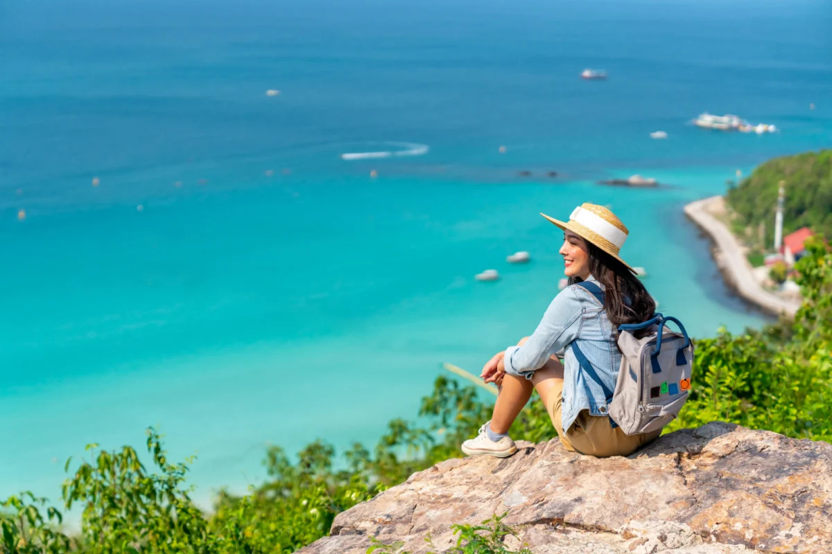 The 9 Best Destinations For Solo Travelers And Travel Newbies ...