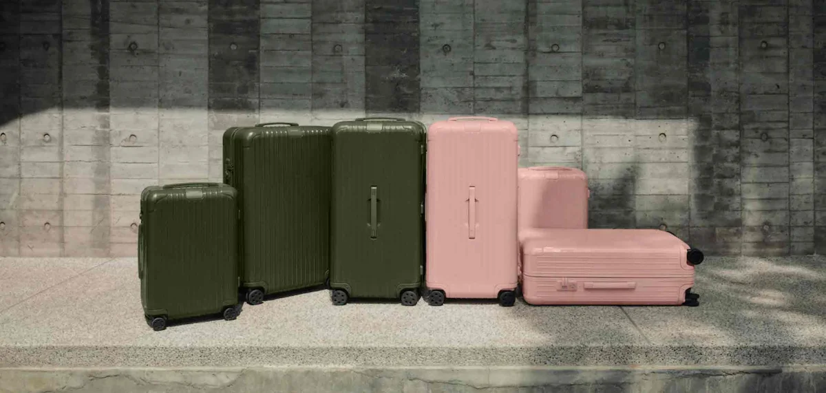 Which Is Better Tumi Or Rimowa | TouristSecrets