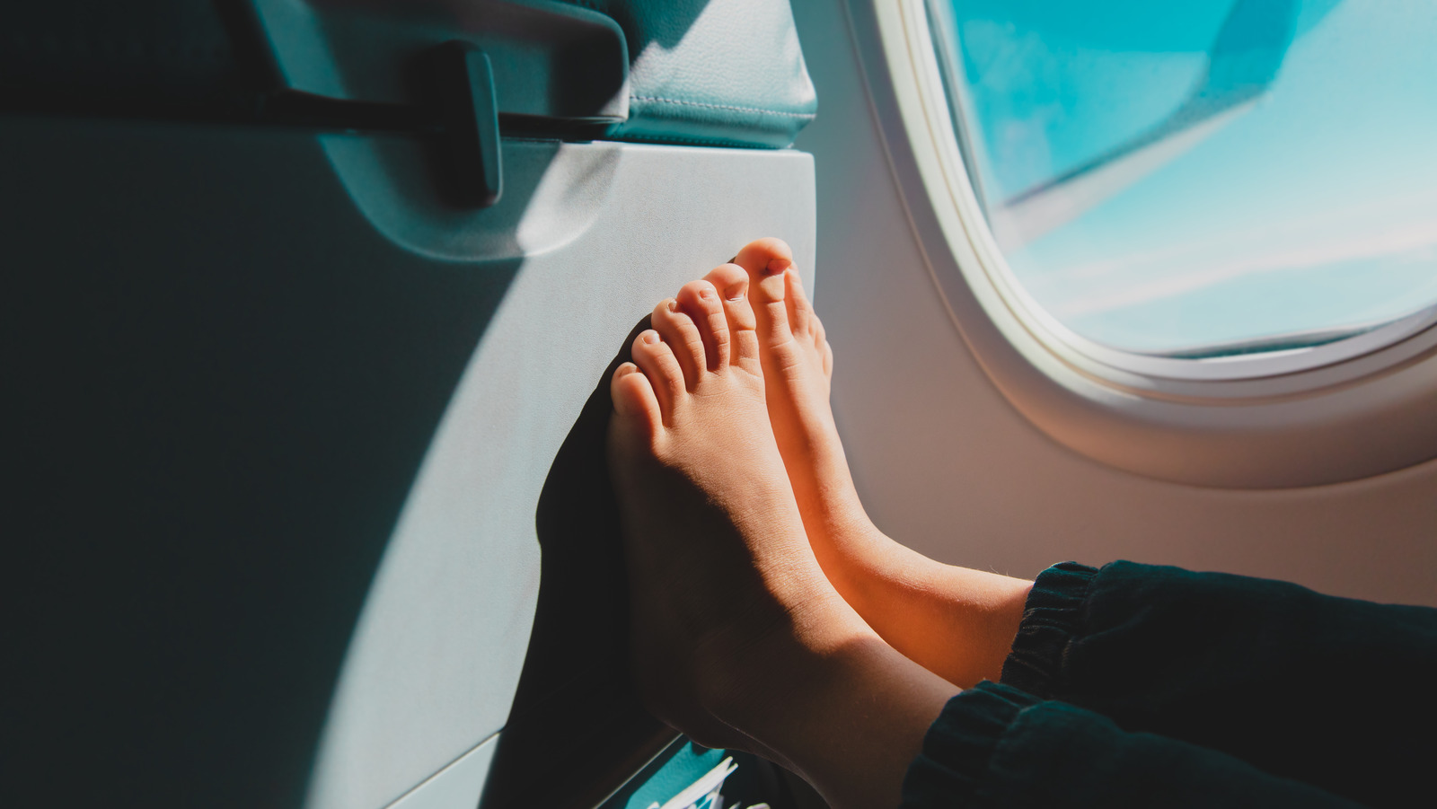 Why Do My Feet Swell During Flight