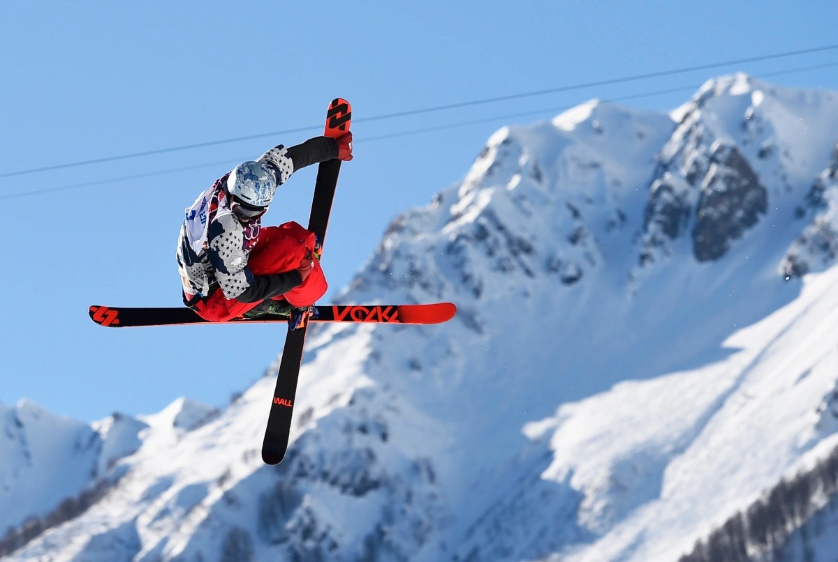 Backflips in Skiing: The Challenge and Techniques | TouristSecrets