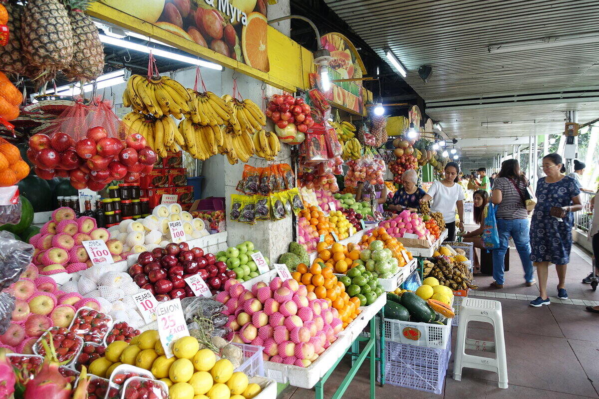 Farmers Market Cubao | TouristSecrets