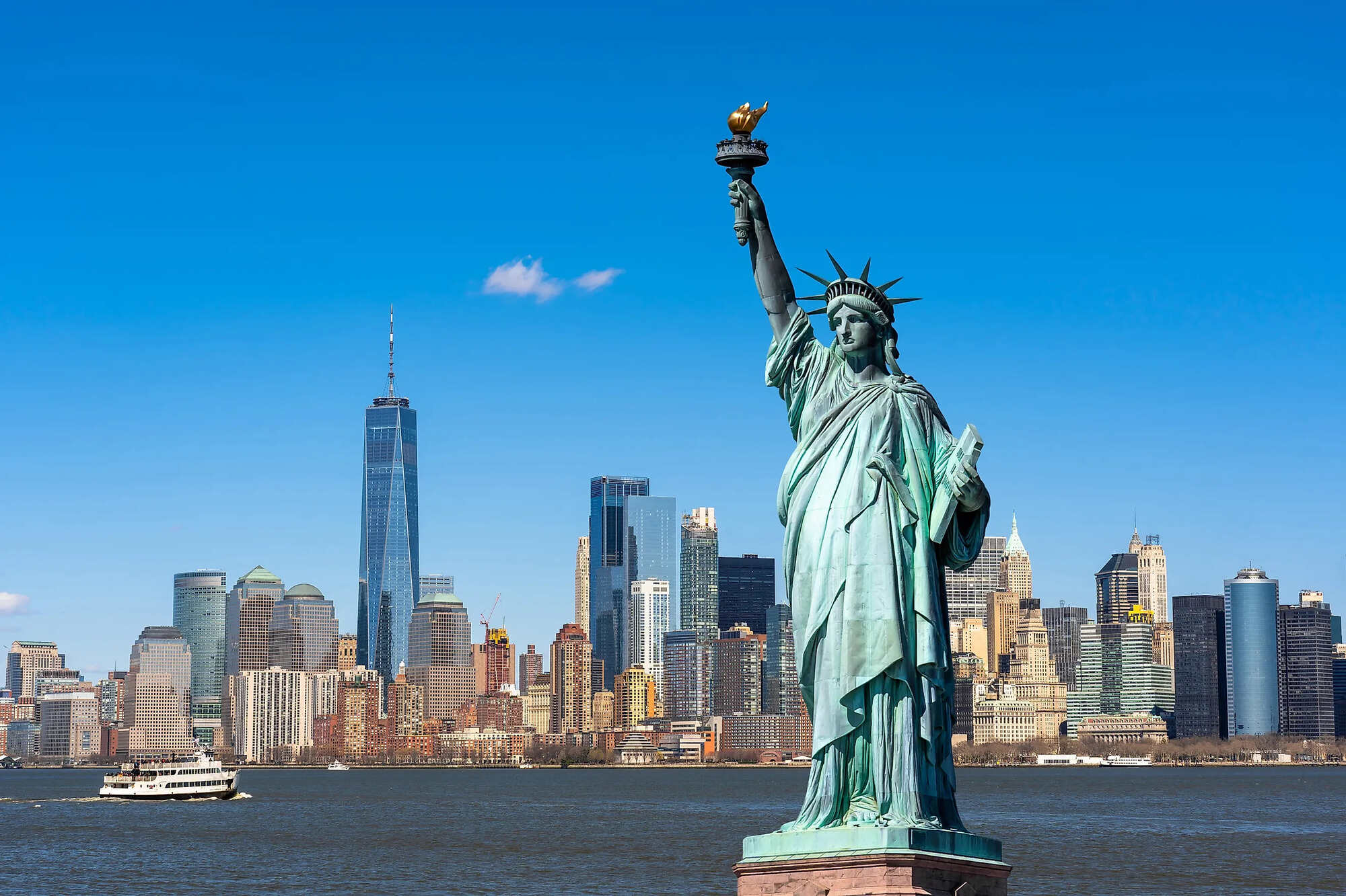 How Many Tourists Visit The Statue Of Liberty Each Year | TouristSecrets