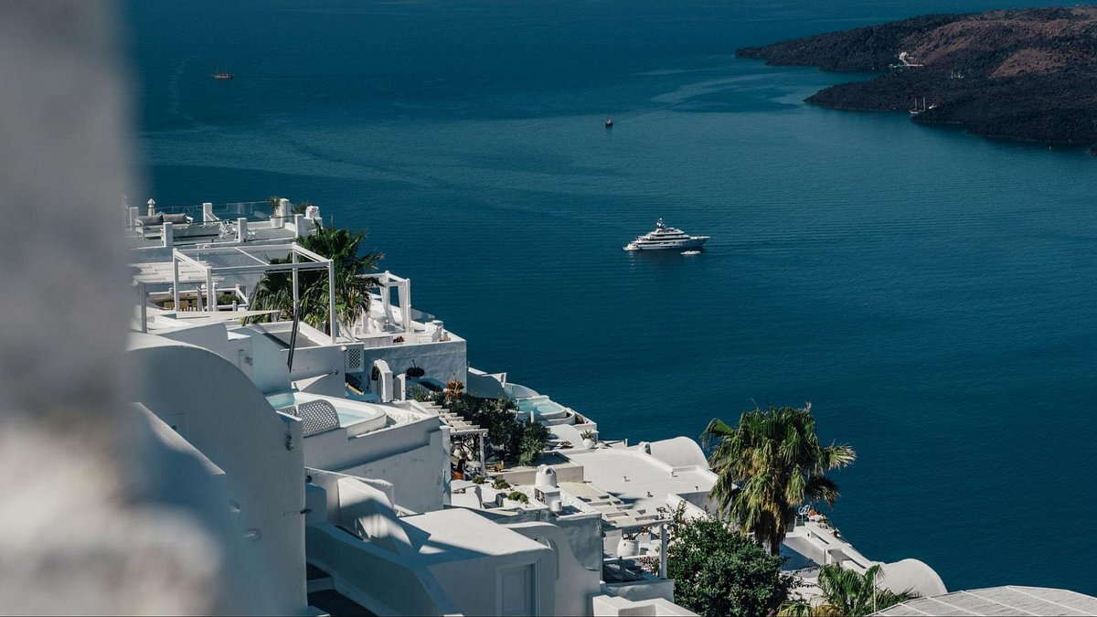 how-to-do-a-mykonos-to-santorini-one-day-trip