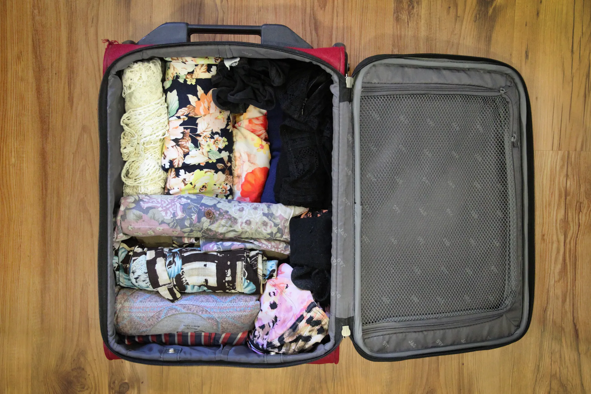 how-to-pack-for-a-10-day-trip-with-a-carry-on