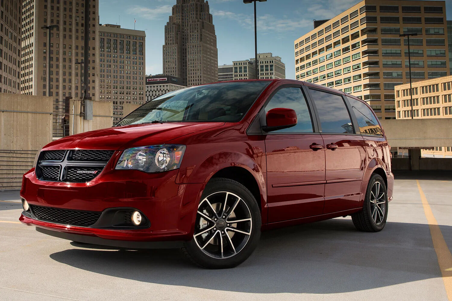 What Is The Difference in Dodge Grand Caravan: Express, SE, and SXT ...