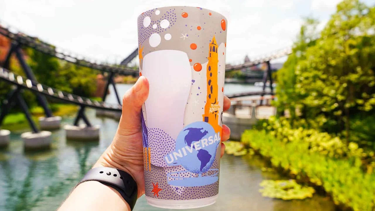 What Is The Size Of Souvenir Cup For Drinks At Universal Studios