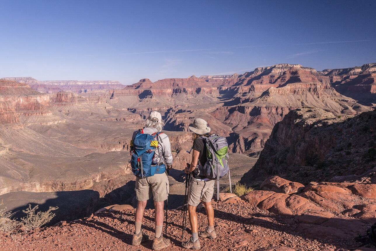 What To Wear Hiking In The Grand Canyon | TouristSecrets