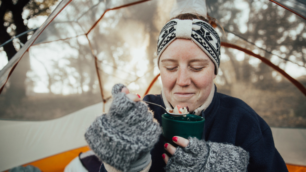 Cold-Weather Camping: Staying Warm Without a Fire | TouristSecrets