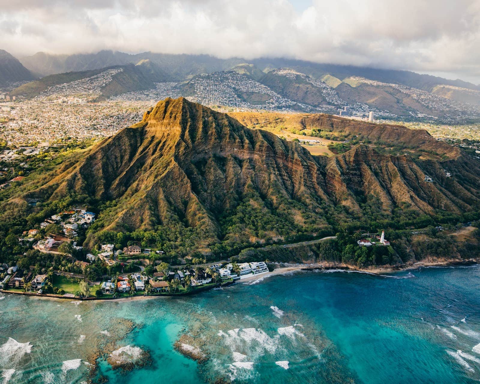 Diamond Head Crater Hike On Oahu, Hawaii | TouristSecrets 