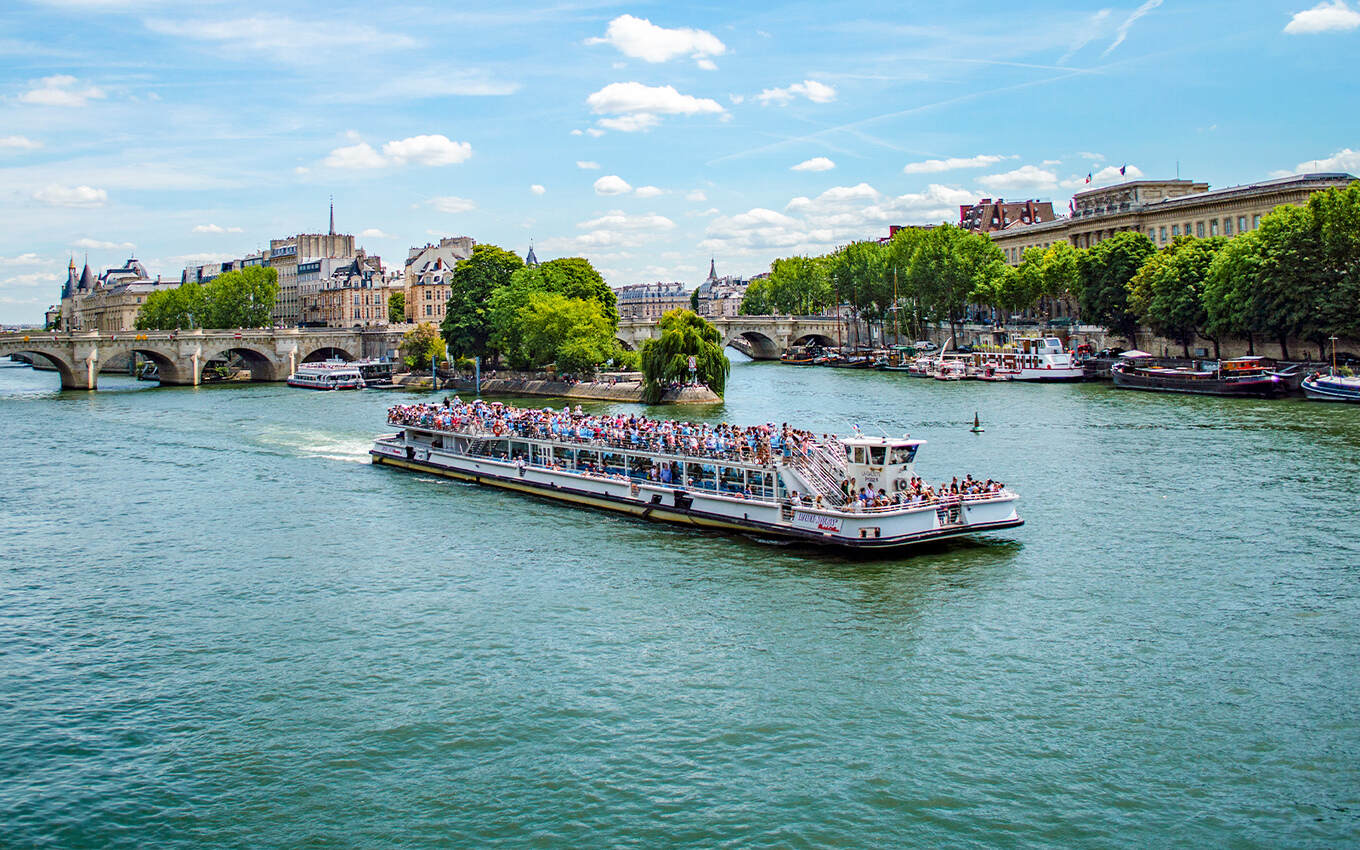 how-long-is-the-seine-river-cruise