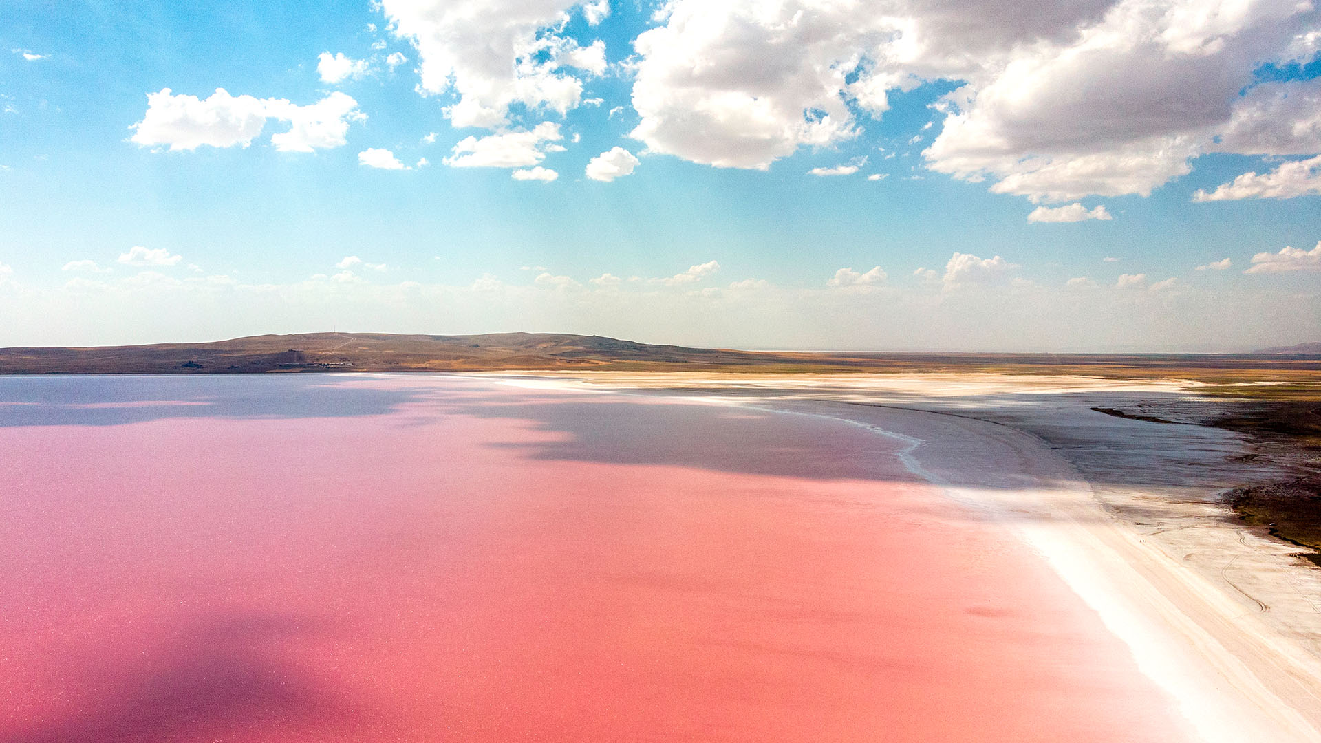 lake-tuz-pink-salt-lake-near-cappadocia-turkey-complete-guide