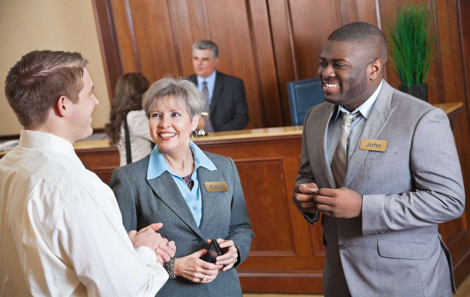 What Are The Responsibilities Of A Hotel Manager