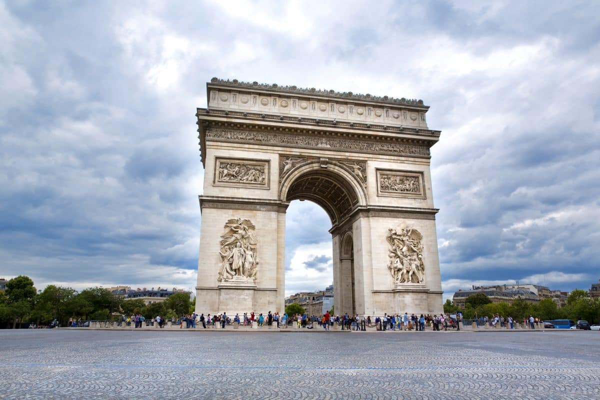 what-does-a-trip-to-paris-cost-touristsecrets