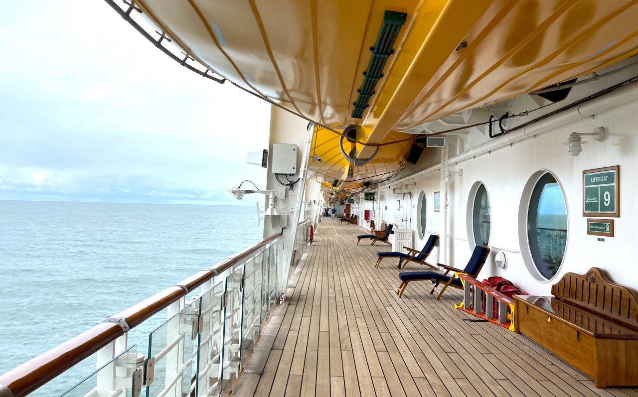 what-is-the-promenade-deck-on-a-cruise-ship-touristsecrets